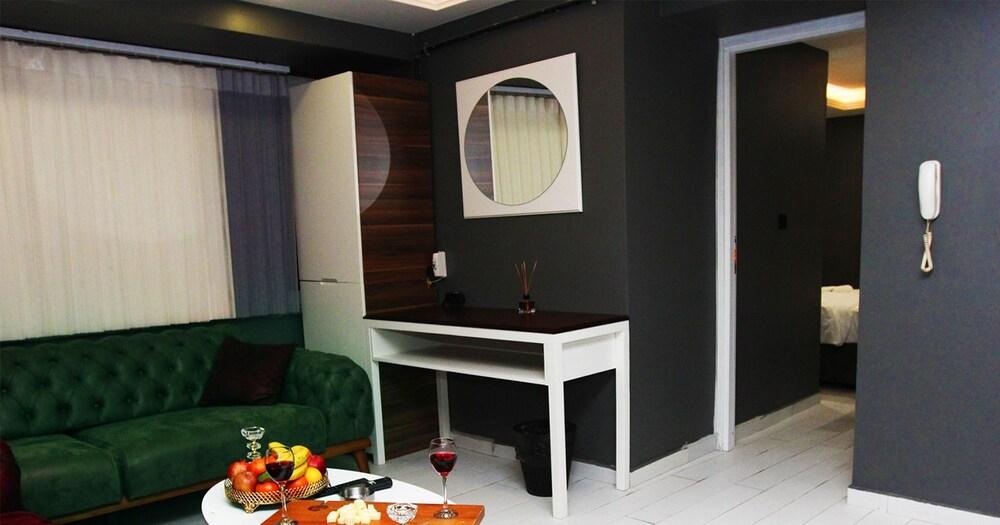 Concept Suit Premium