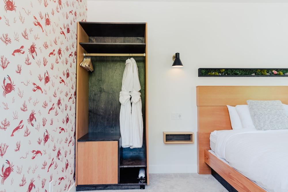 Pluvio Restaurant and Rooms