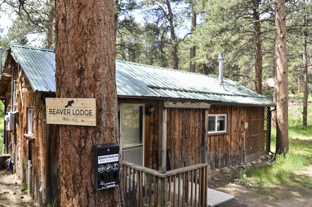 The Woolly Bugger Inn