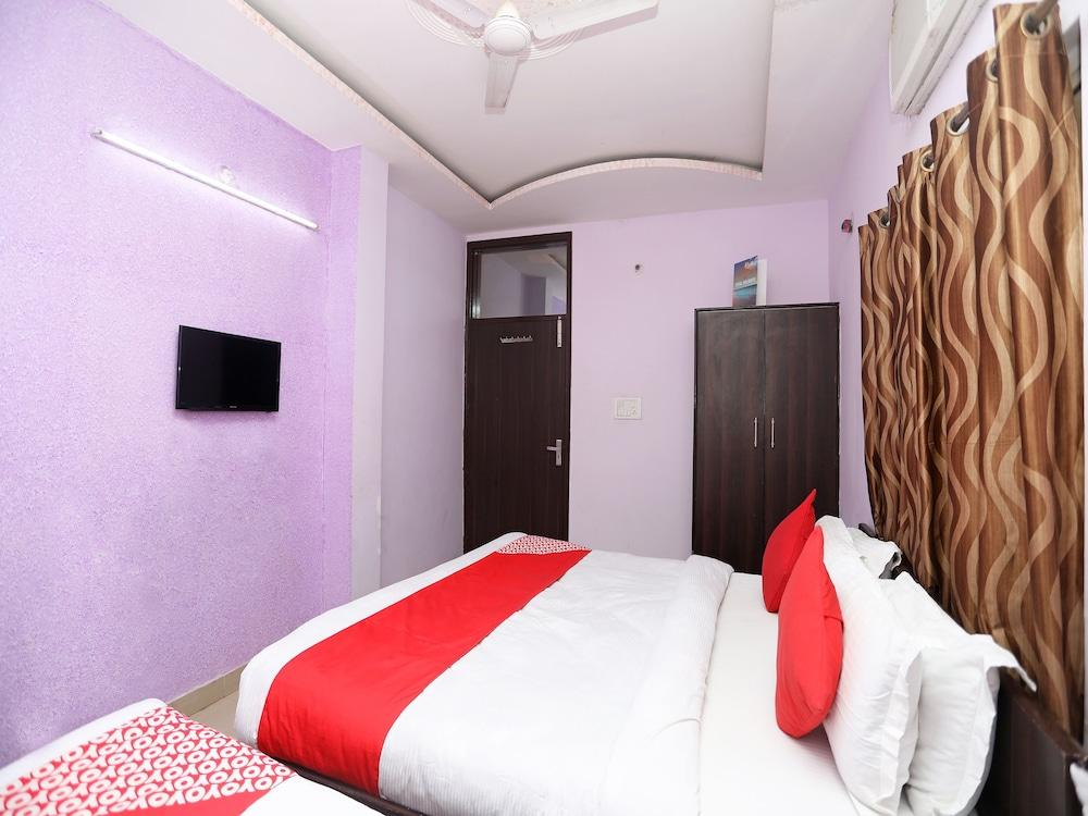 OYO 14983 Gwala Guest House