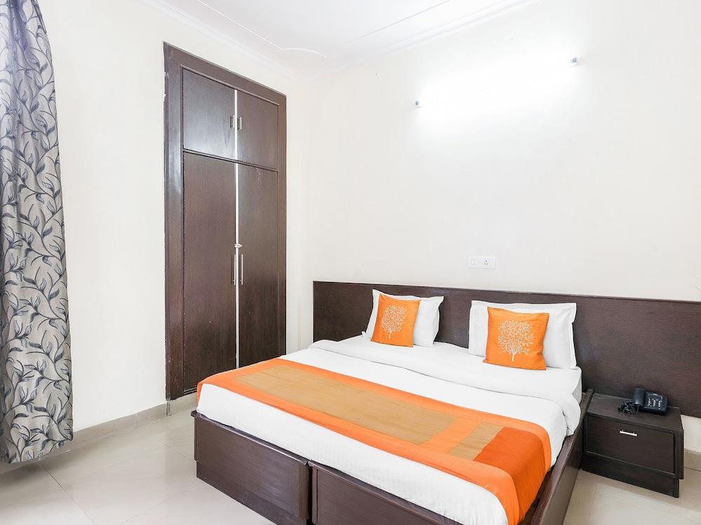 Capital O 15929 Comfort Residency