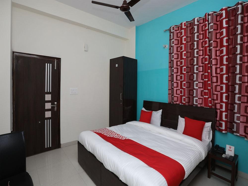 OYO 14634 Star Guest House