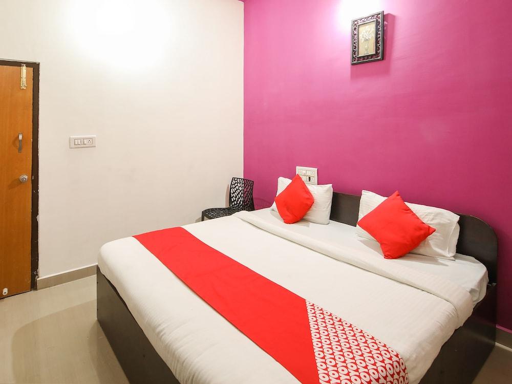 OYO 18929 Karanji Residency