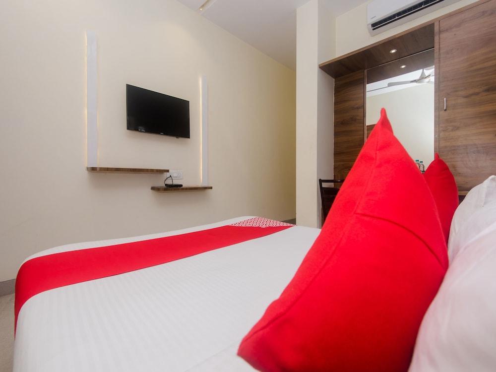 OYO 17338 Shree Krishna Paradise