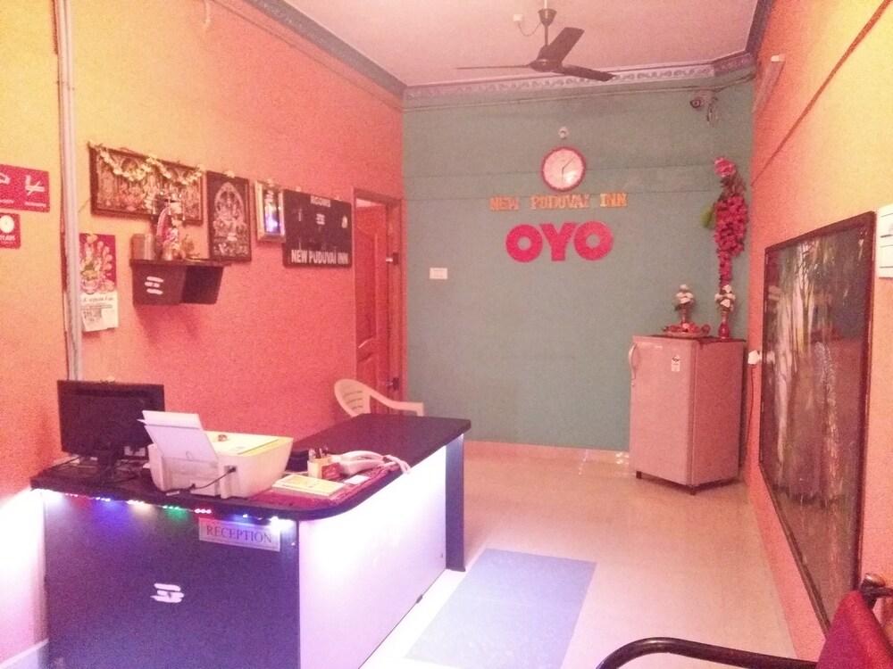 OYO 18450 Puduvai Inn Guest House