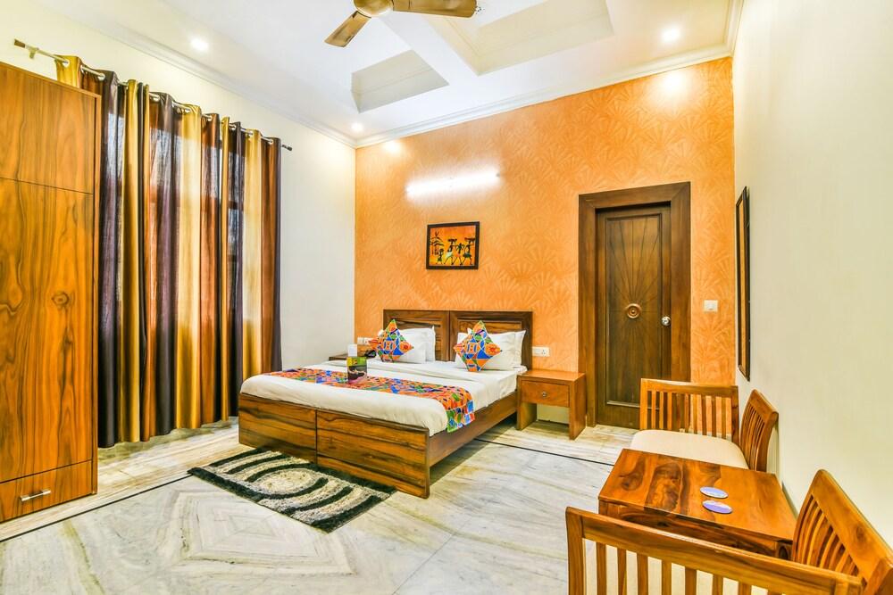 FabExpress Bella Vista