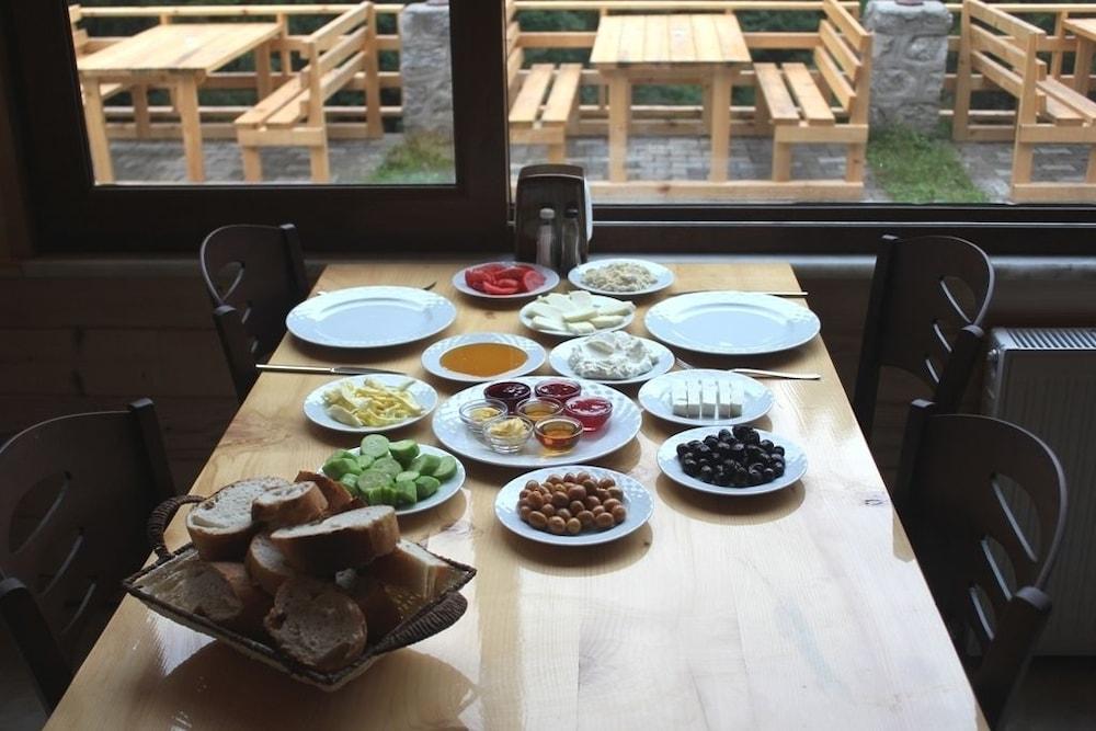 Ayder Cise Dag Evleri