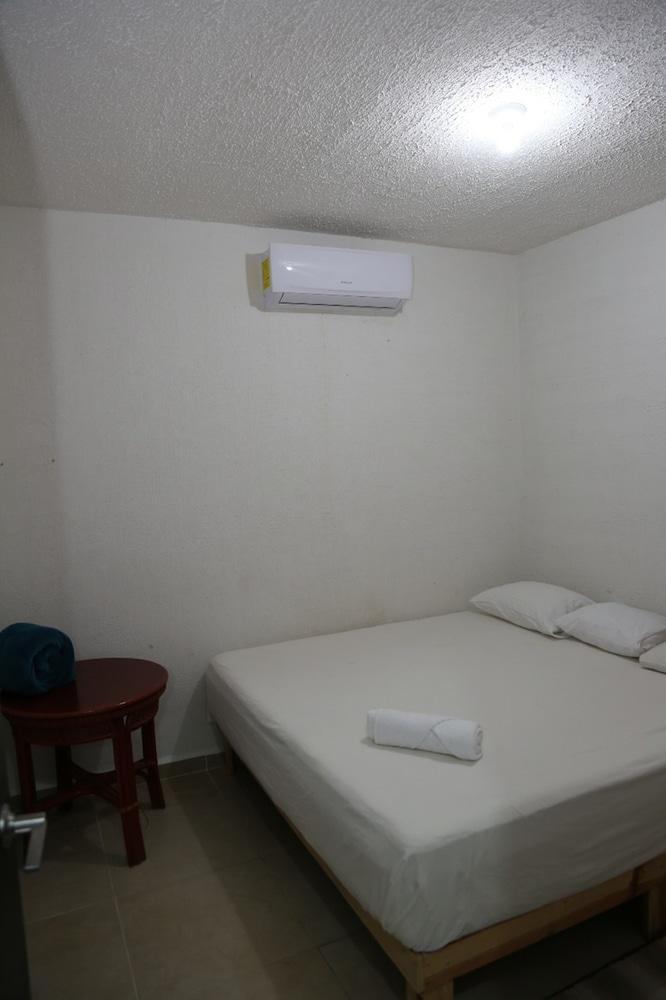 R Vacacionales Tulipanes