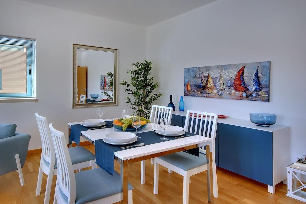 Marina Bay Residence