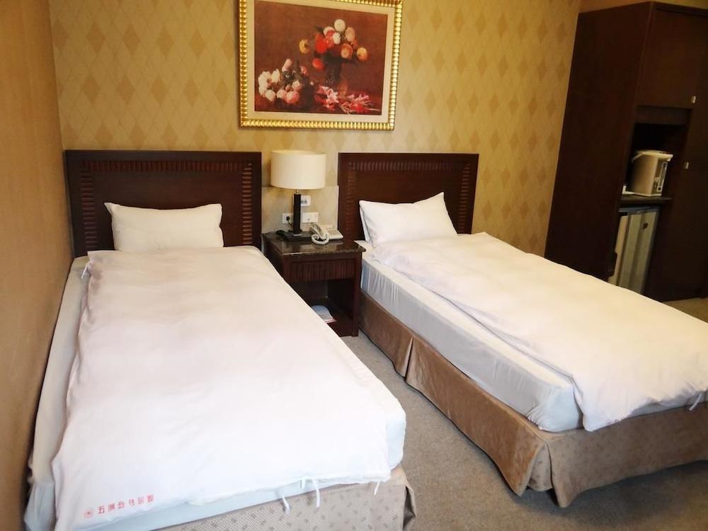 Wuzhou Hotel