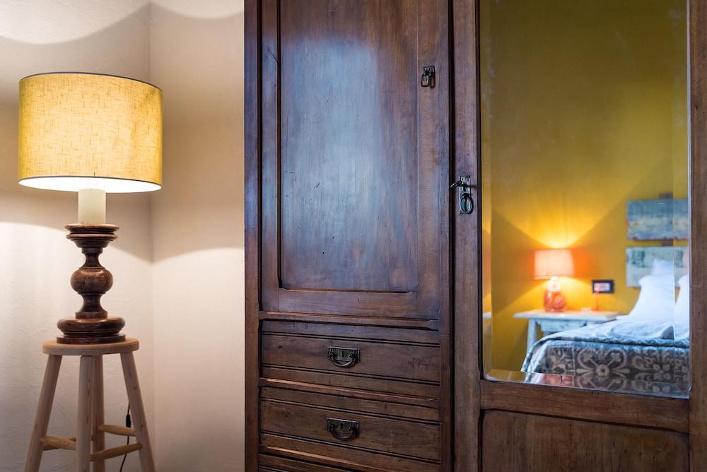 Civicouno Campiglia B&B