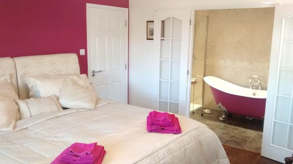 Clouds Bed and Breakfast