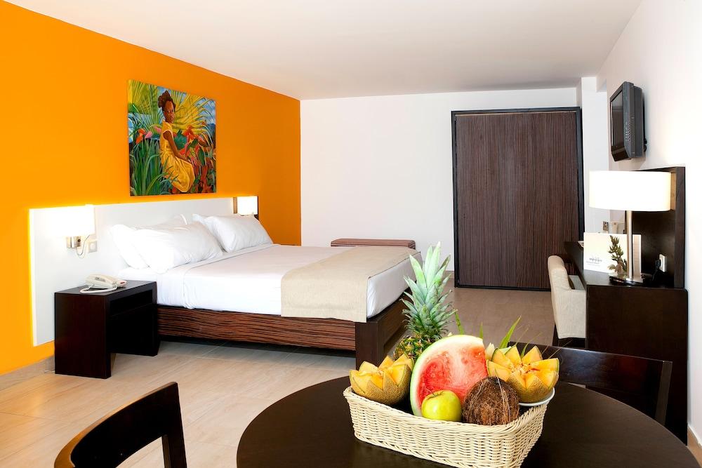 Hommage Hotel & Residences