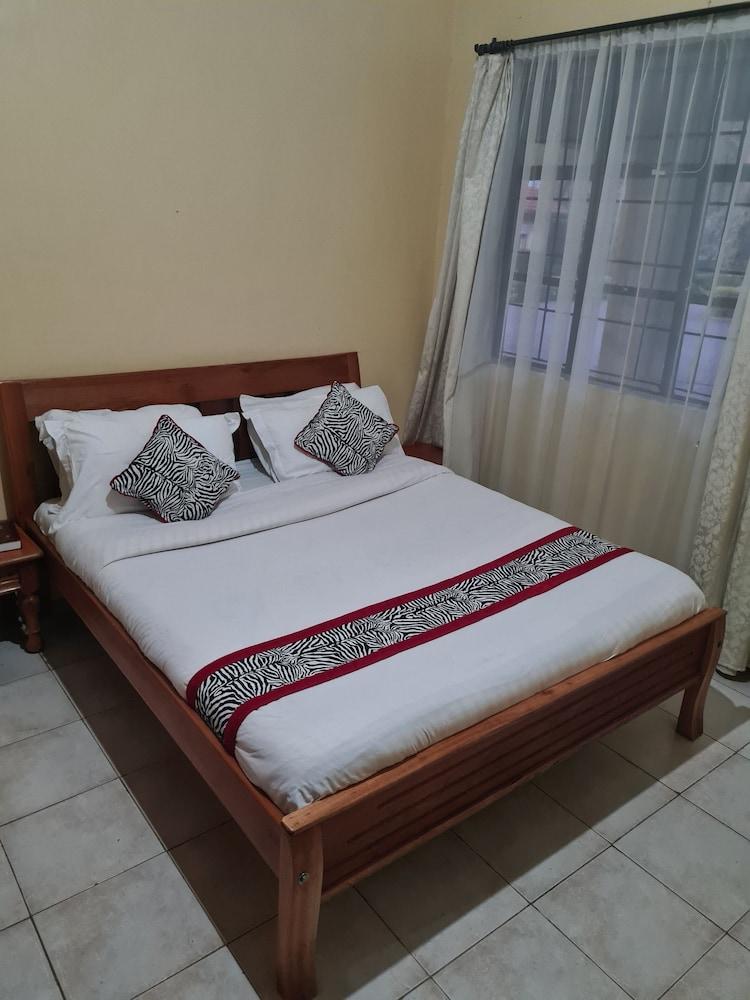 Acacia Villas Nanyuki