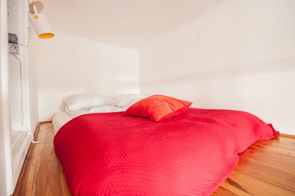 Elegant Apartment Royal Castle