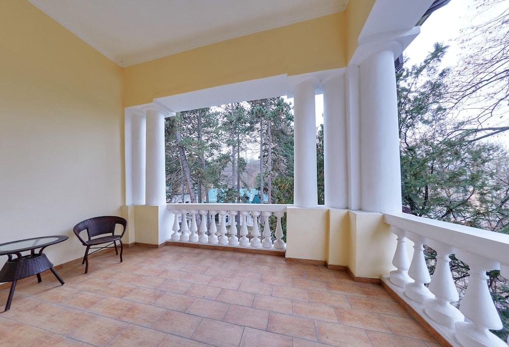 Resort Hotel Belaya Dacha