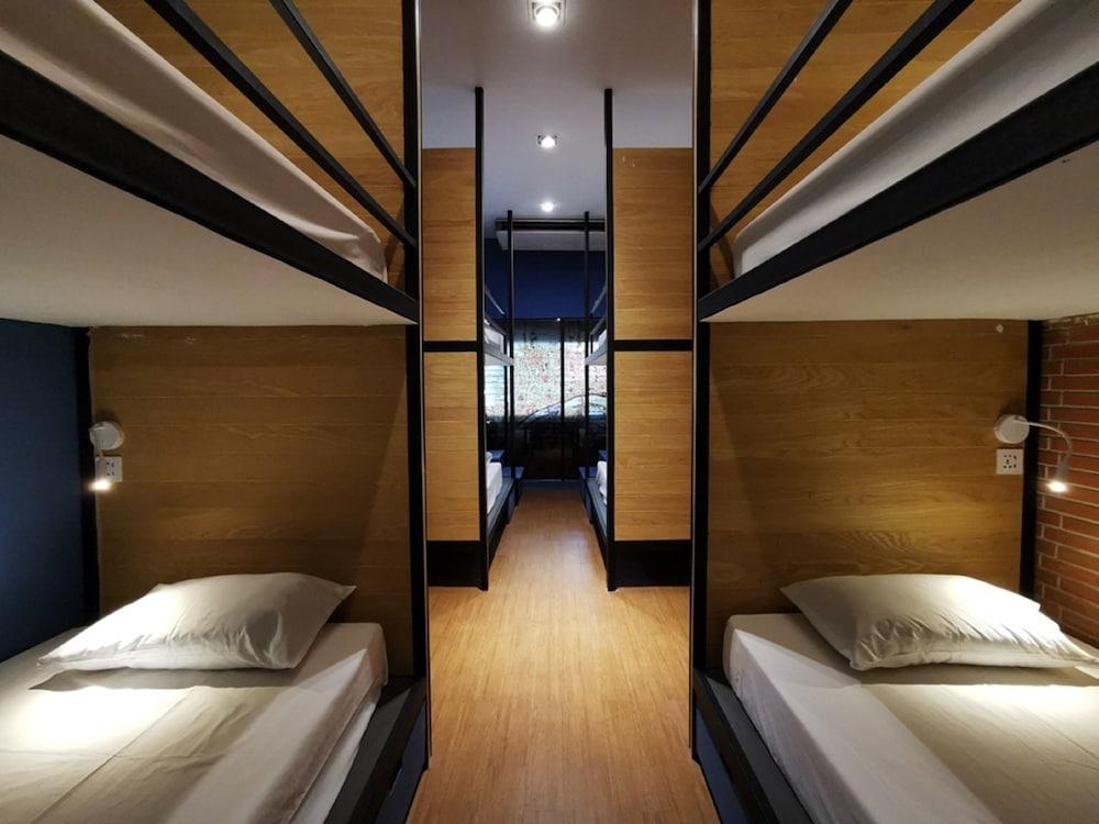 A Bangkok Journey Hostel