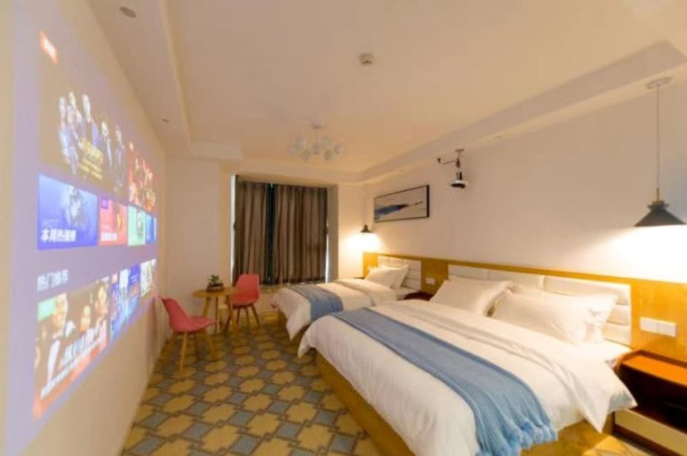 Chengdu Three Fish International Youth Hostel