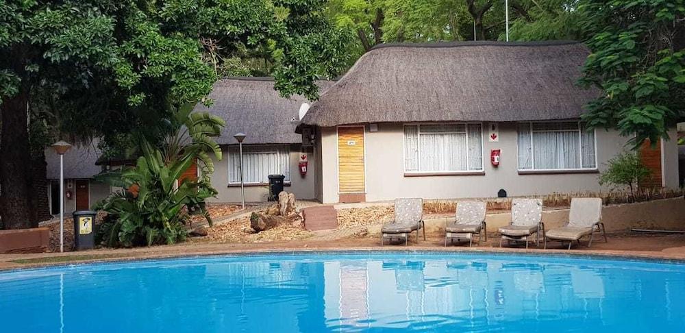 Ananda Lodge