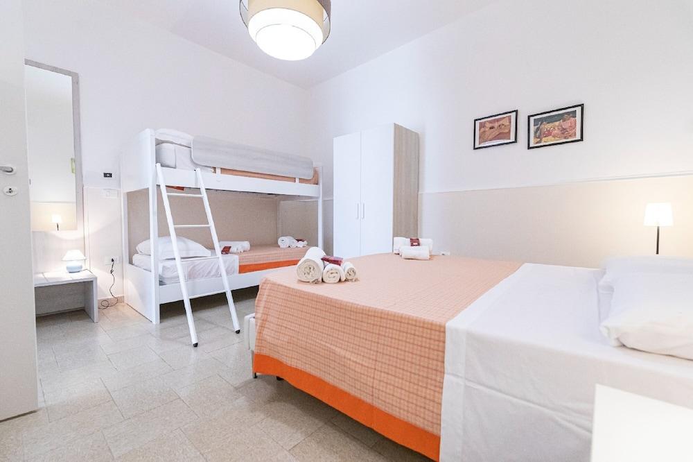 Punta Prosciutto Bed