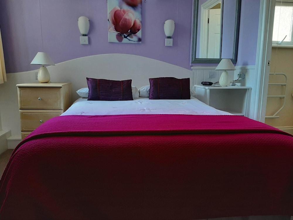 The Beaches Family B&B