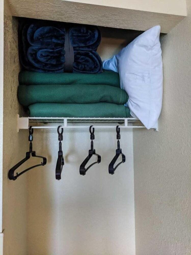 Boardwalk 1139 & 1140