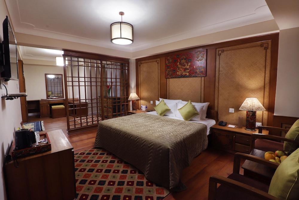 Denzong Shangrila Hotel & Spa