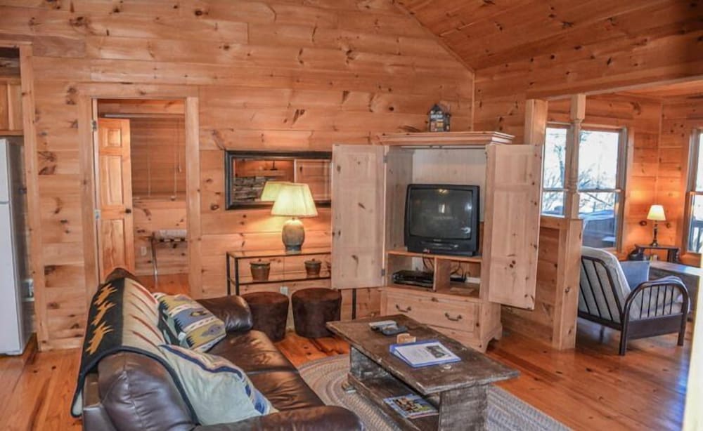 Cabin Sweet Cabin