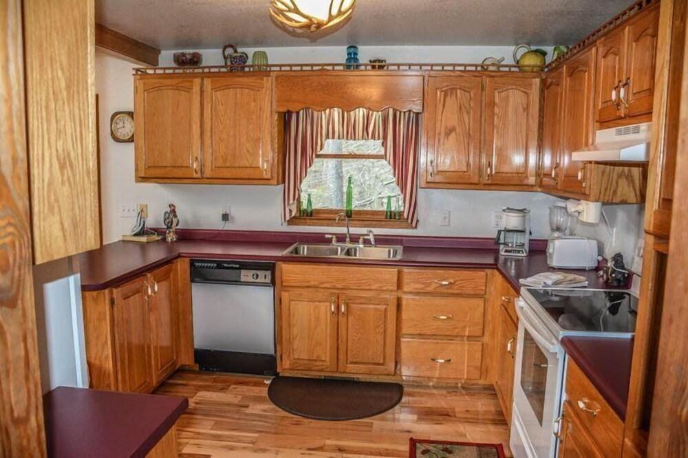 Beavers Mountain Escape