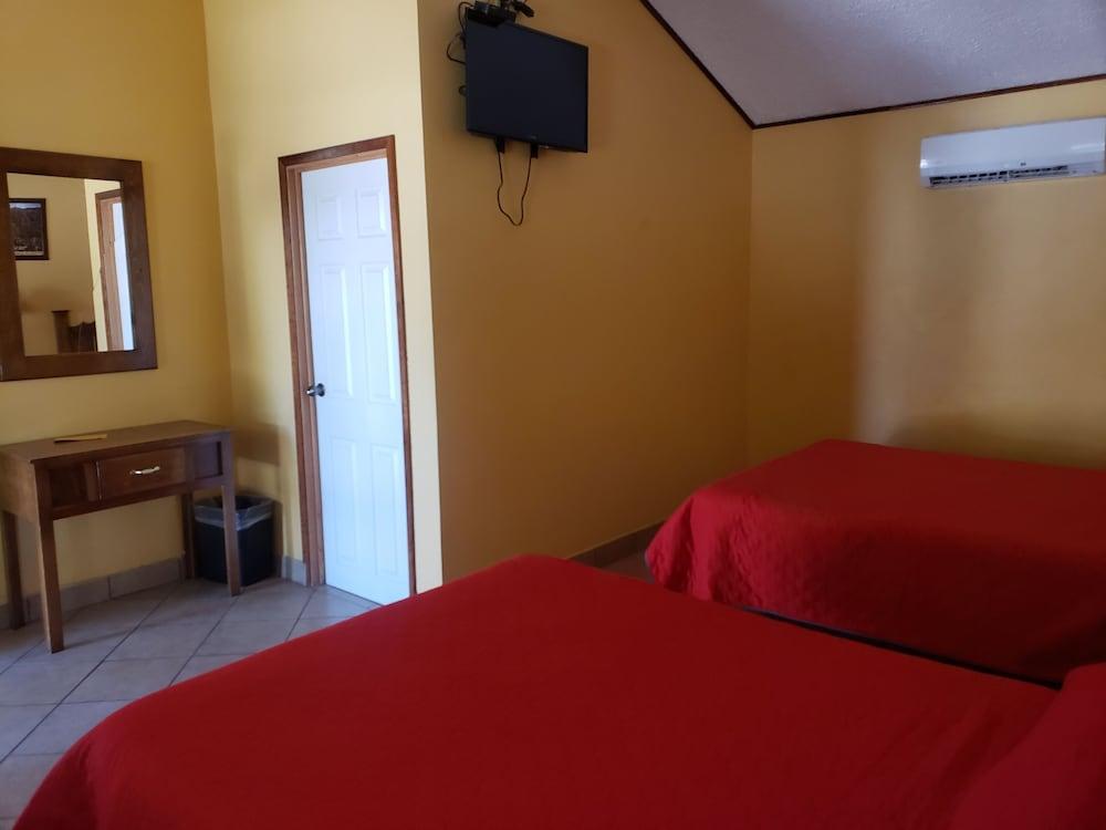 Hotel Esmeralda Barrancas