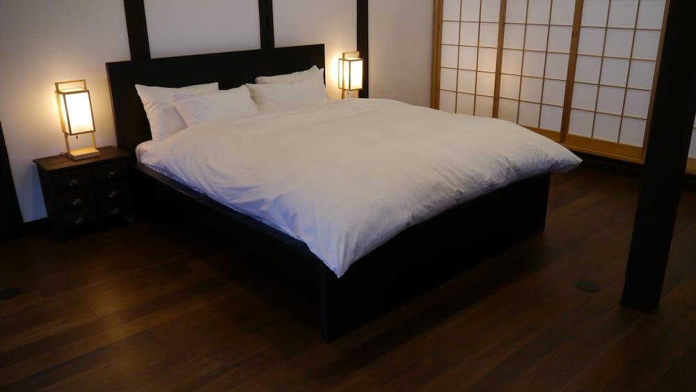 Canal House Takasegawa