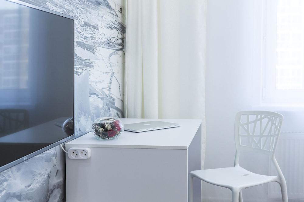 Lux Apartment on Sedova 65a