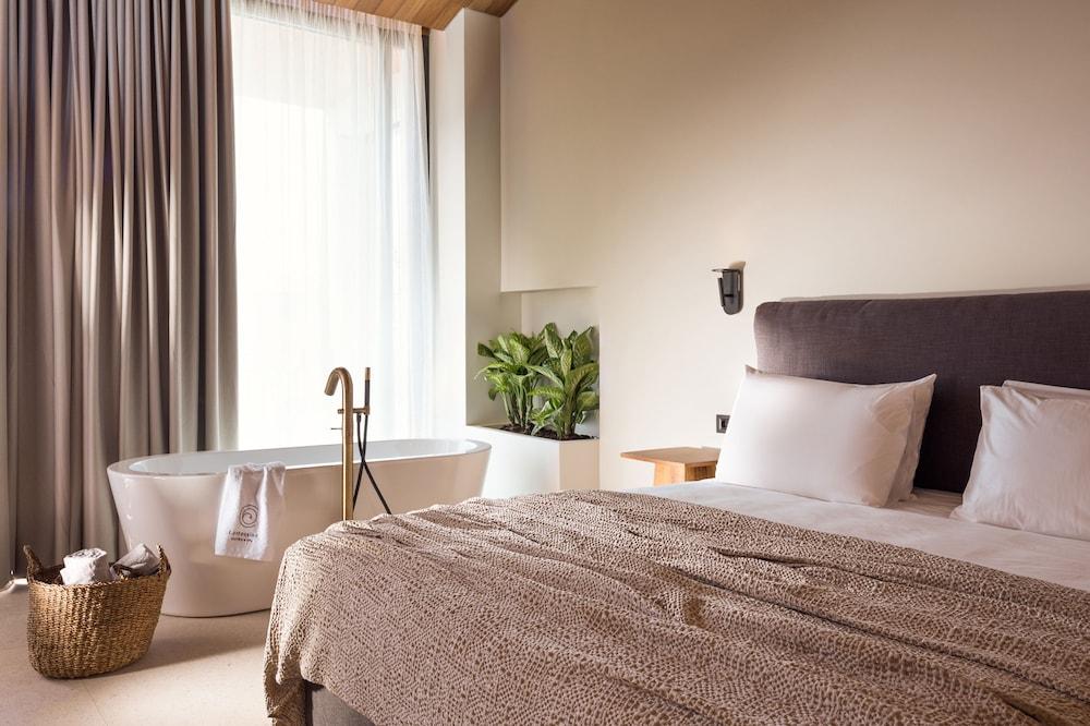 Contessina Suites and Spa