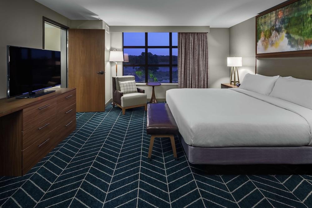 The Bevy Hotel Boerne, a DoubleTree by Hilton