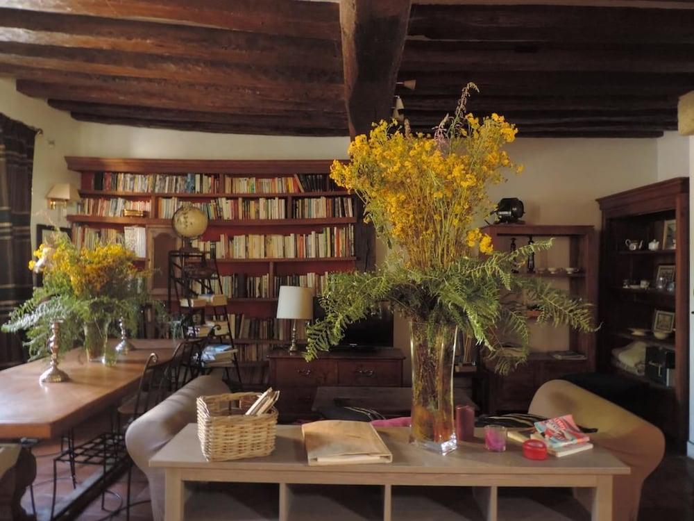 Prieuré Saint Léonard