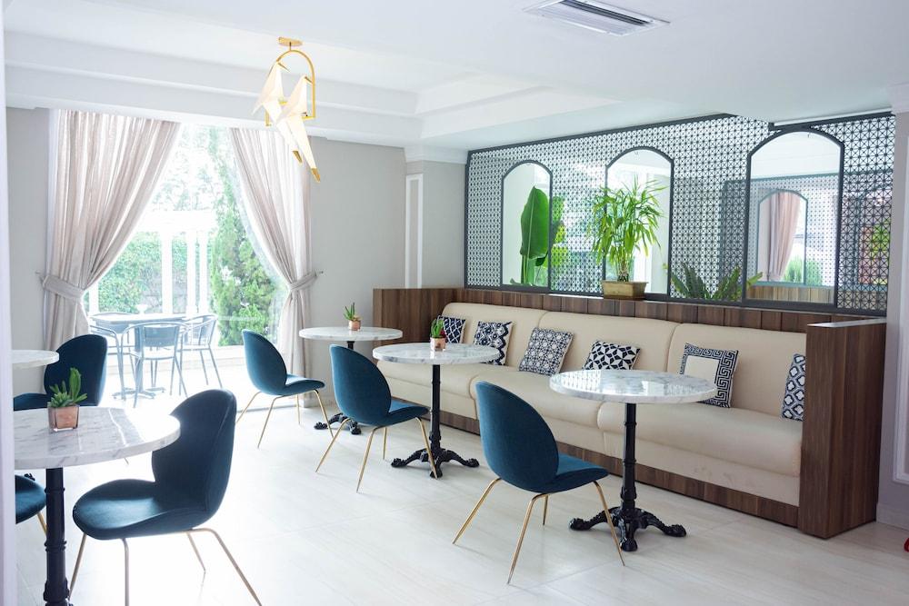 Bisinii Hotel Boutique