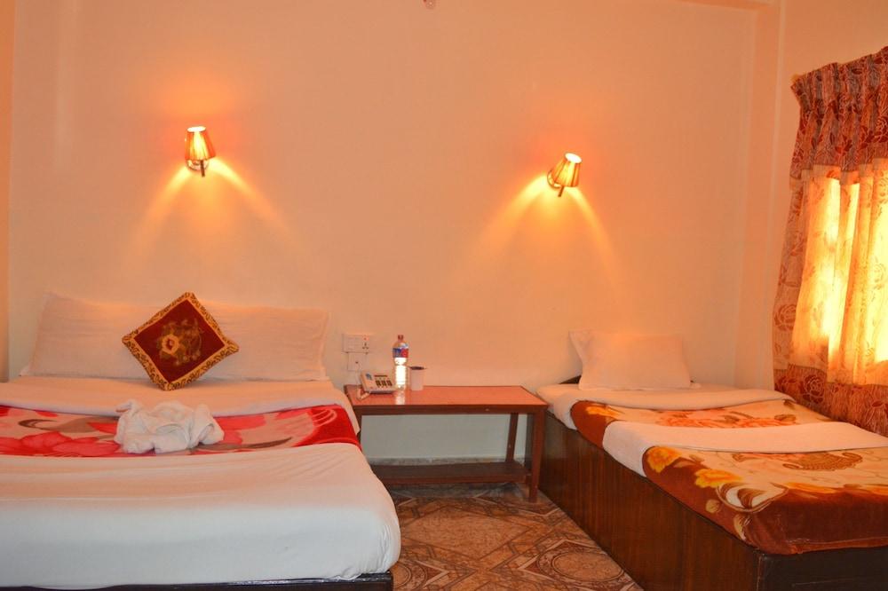 Hotel Direction Pokhara