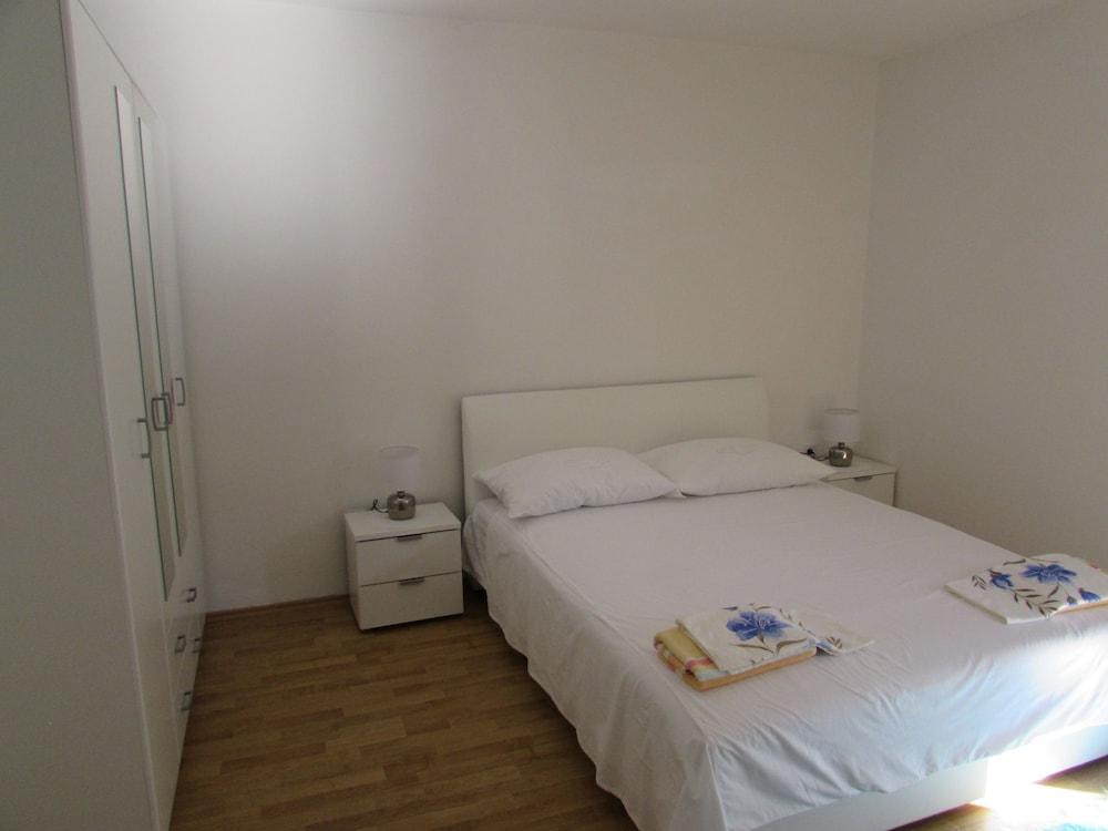 Ana-Marija Apartment