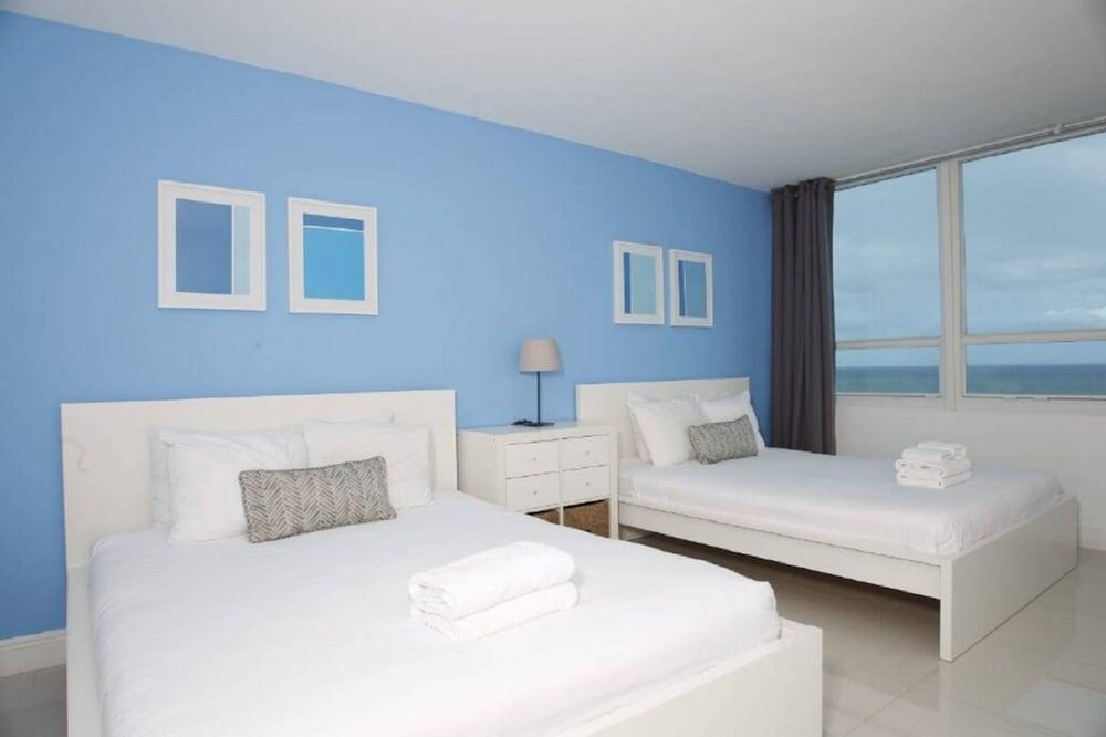 Castle Beach Private