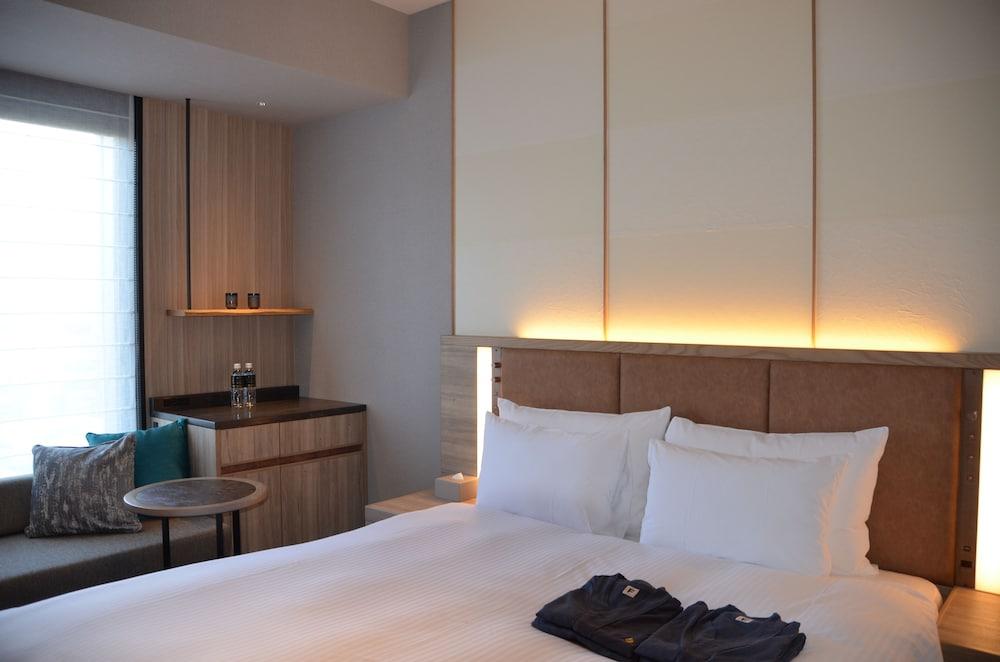 THE BLOSSOM HAKATA Premier