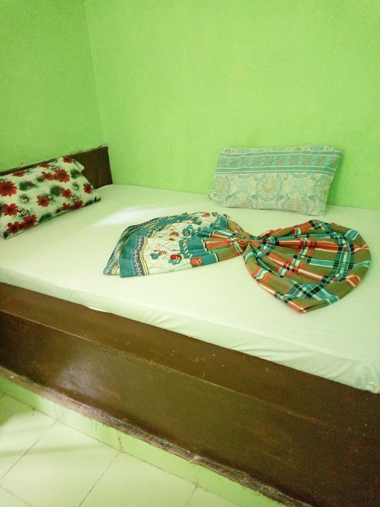 Amira's Roomz Zanzibar