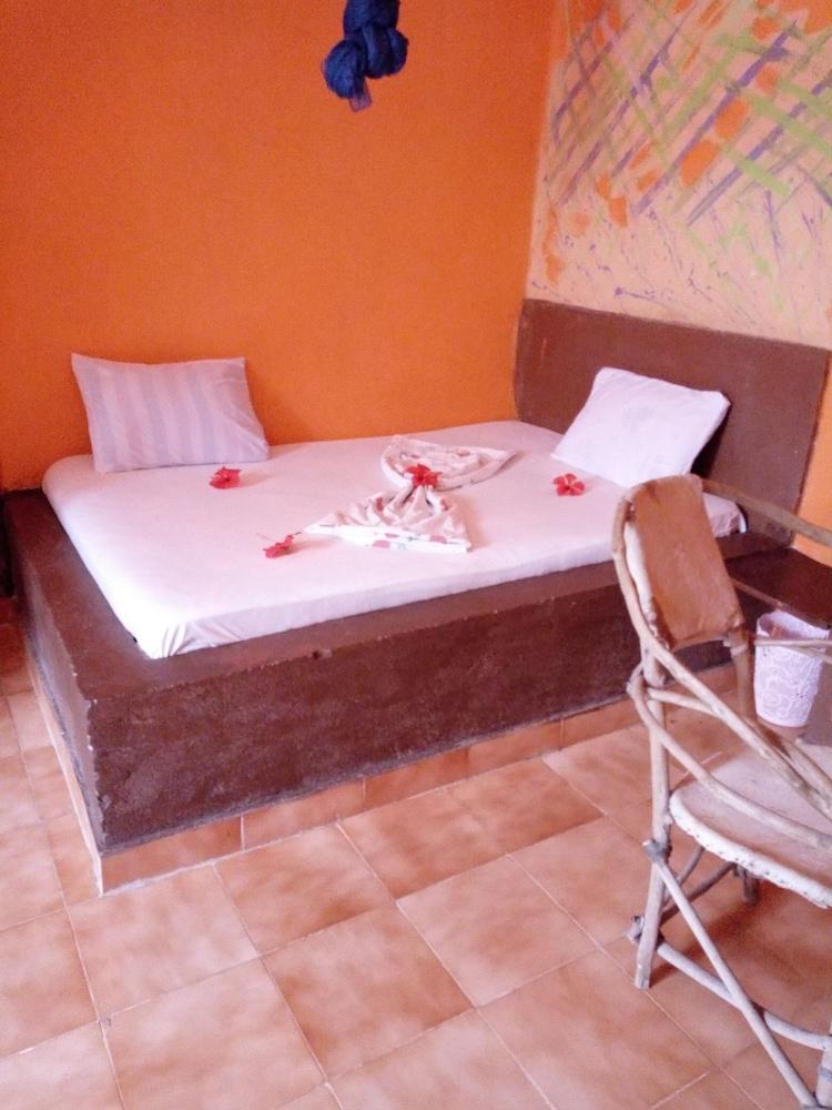 Amira's Roomz Zanzibar