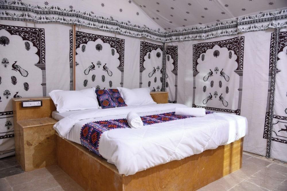 Aroma Desert Safari Camp