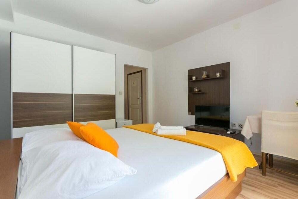 Nika Room - Adults Only