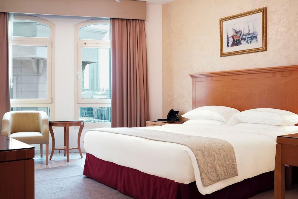 Roda Al Murooj Residences