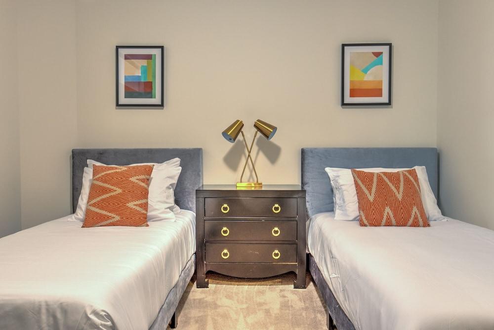 Kasa Central West End St. Louis