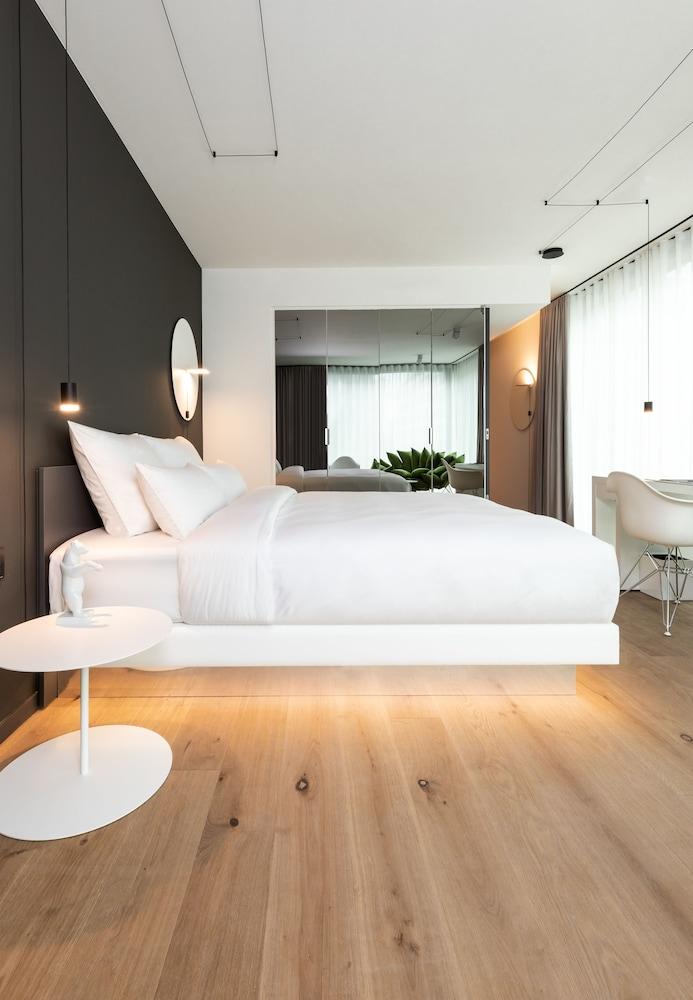 KPM Hotel & Residences Berlin, a Member of Design Hotels