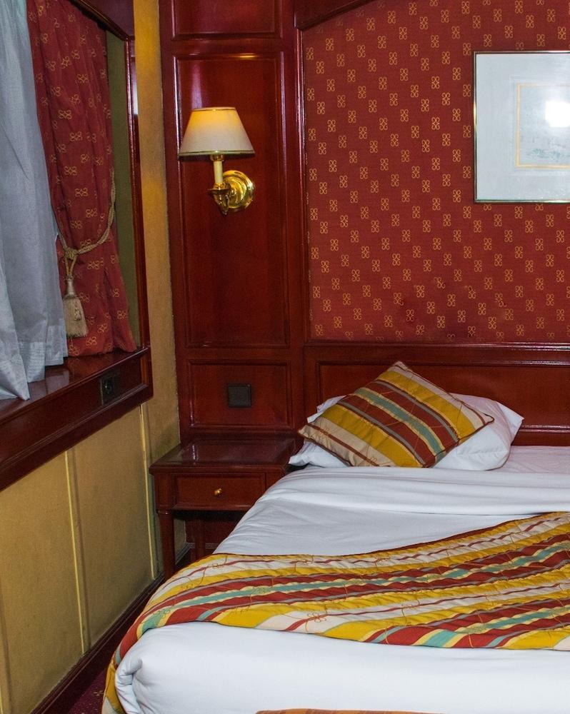 Shehrazad Nile Floating Hotel