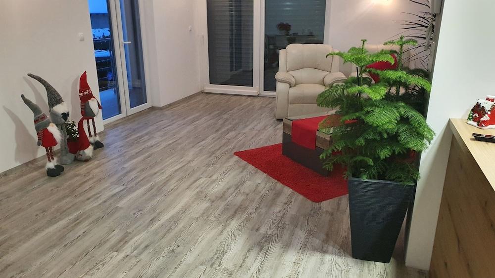 Apartments Akacijev Izvir