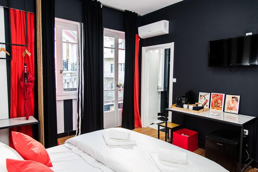 Home plus pathos junior suite